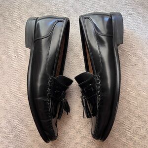 Vintage G.H. Bass & Co. Tassel Loafers, 8.5 men converts to size 10.5 for women